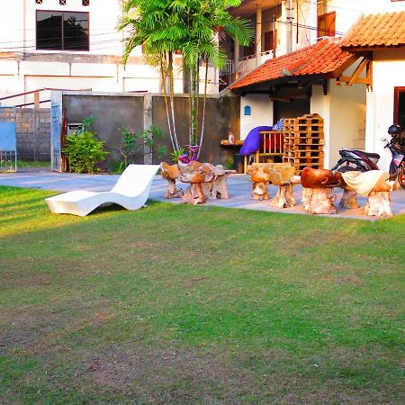 Bali Utopia Backpacker Джимбаран Екстер'єр фото